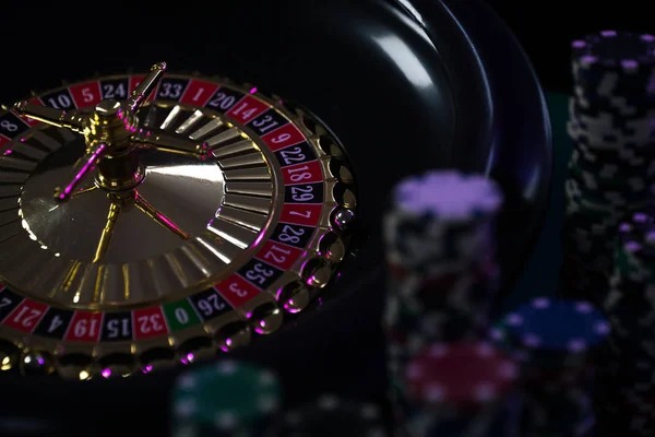 Caribbean Stud Poker card hand example